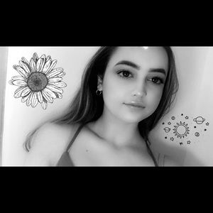 Meet your Posher, Nadia